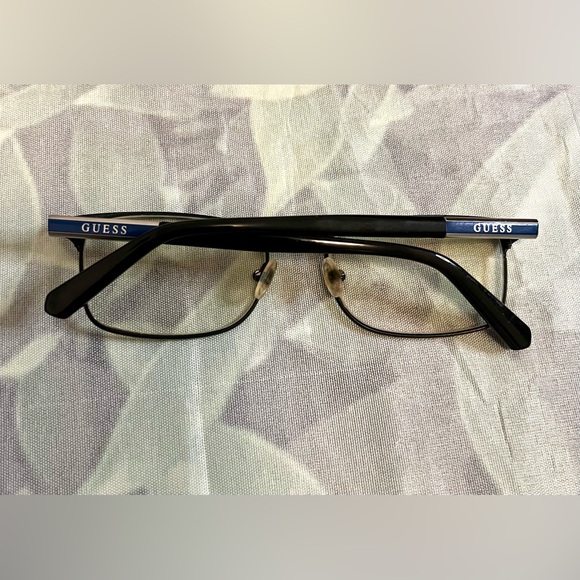 Authentic Guess GU1981-002 Prescription Eyeglasses w/case and cloth - Picture 7 of 11